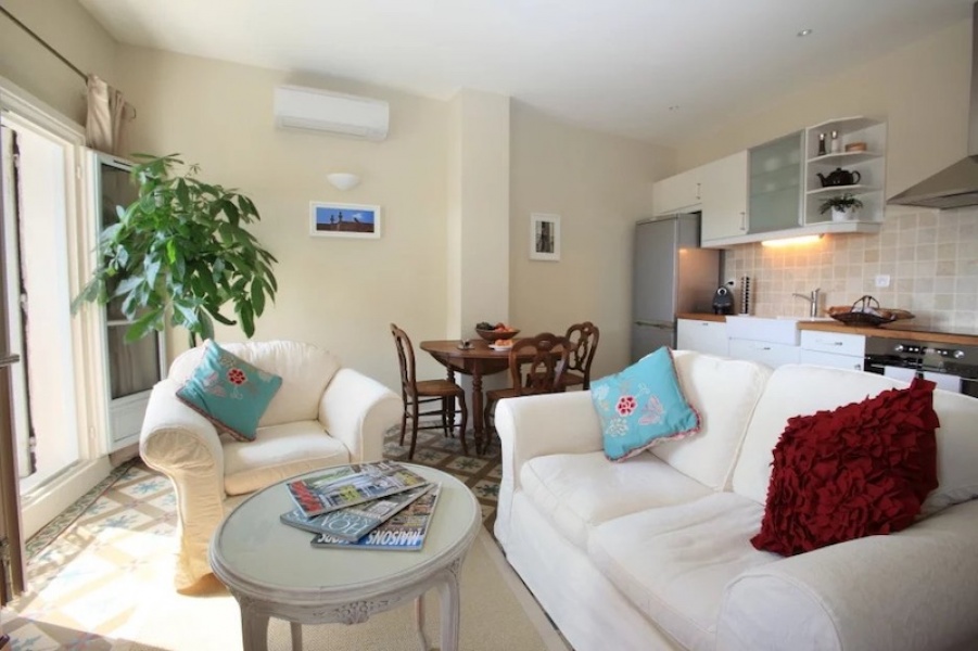 ROUJAN, ,Demeure,A vendre,1136