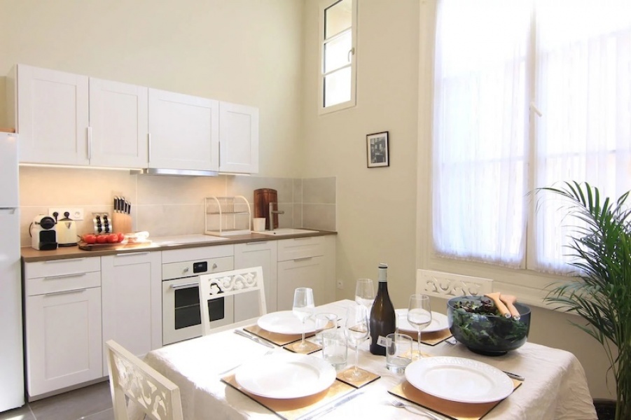 ROUJAN, ,Demeure,A vendre,1136