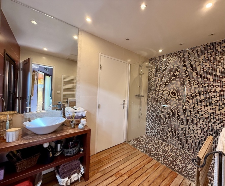 ANDUZE, 30, 8 Chambres Chambres,Demeure,A vendre,1152